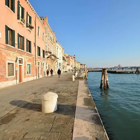 Guggenheim Museum, Cool, 6pax,wifi, Aircnd * Venedig