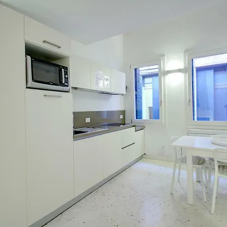 Guggenheim Museum, Cool, 6pax,wifi, Aircnd * Venedig